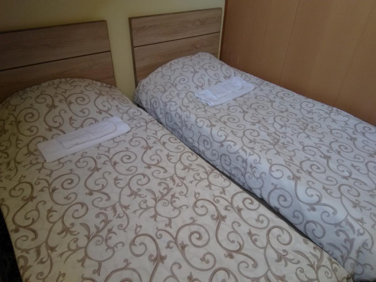 Gem Hostel Yerevan Exterior photo